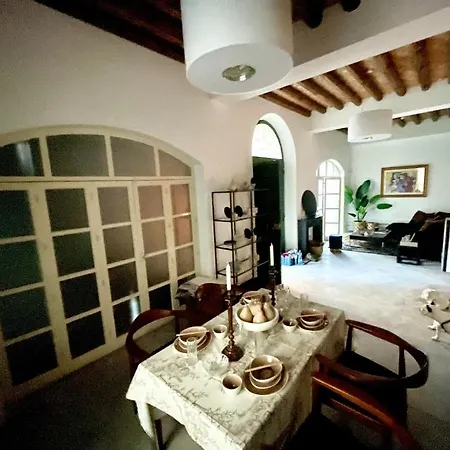 The Old Town Heritage House