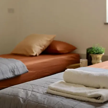 The Old Town Heritage House * 니코시아