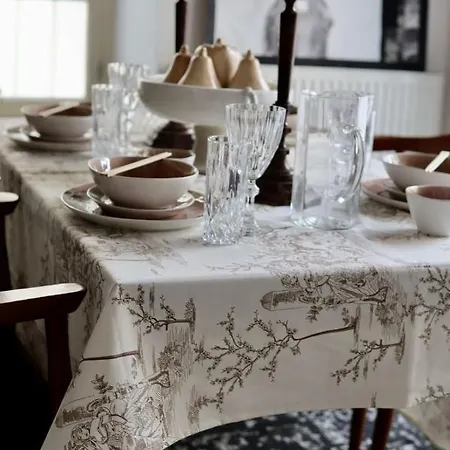 펜션 The Old Town Heritage House